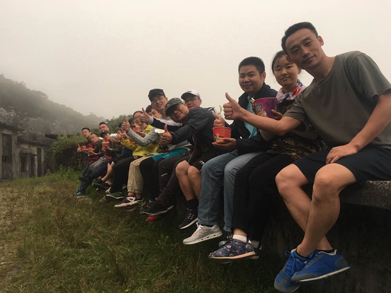 貓兒山頂-泡面_副本.jpg 貓兒山頂-泡面_副本.jpg